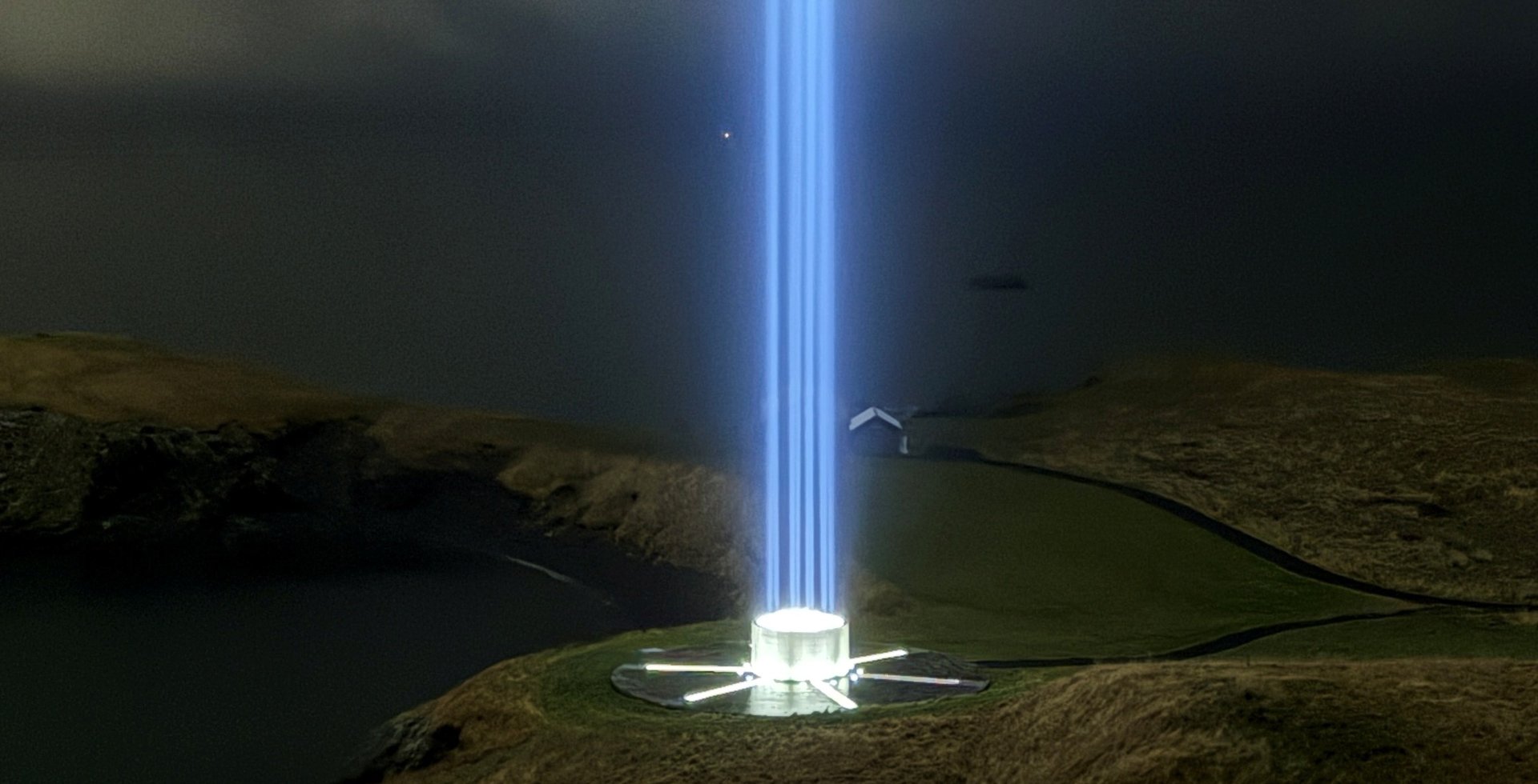 Tendrun Friðarsúlunnar í Viðey